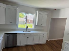 187 Jewett Avenue, Bridgeport CT 06606