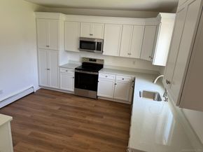 187 Jewett Avenue, Bridgeport CT 06606
