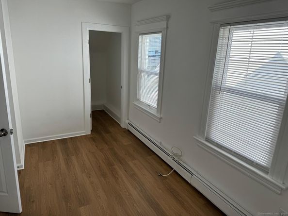 187 Jewett Avenue, Bridgeport CT 06606