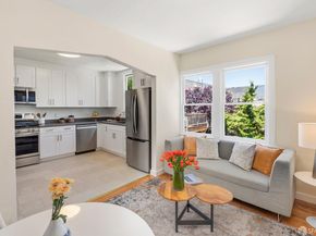 4638 Irving Street, San Francisco CA 94122