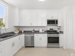 4638 Irving Street, San Francisco CA 94122