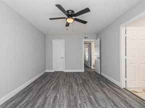 454  Brookview Drive , Garland Texas 75043