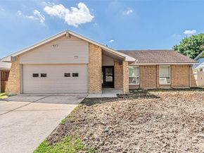 454  Brookview Drive , Garland Texas 75043