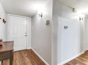 2028  Victoria Road , Carrollton Texas 75007