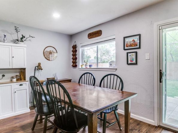 2028  Victoria Road , Carrollton Texas 75007