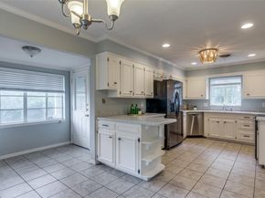 1901  Bluebird Avenue , Fort Worth Texas 76111