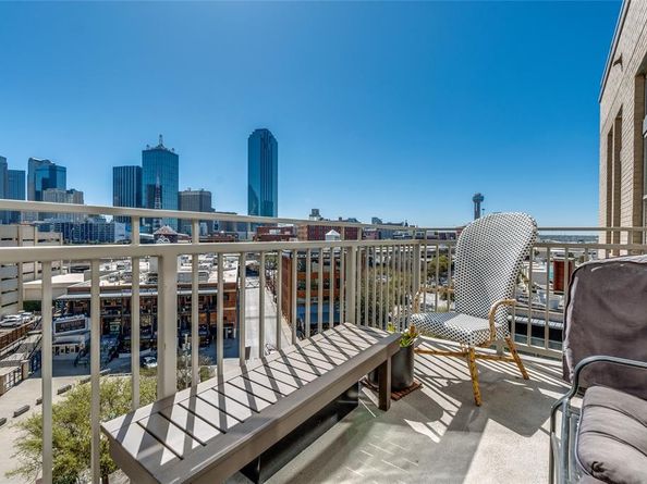 2323 N Houston Street  710, Dallas Texas 75219
