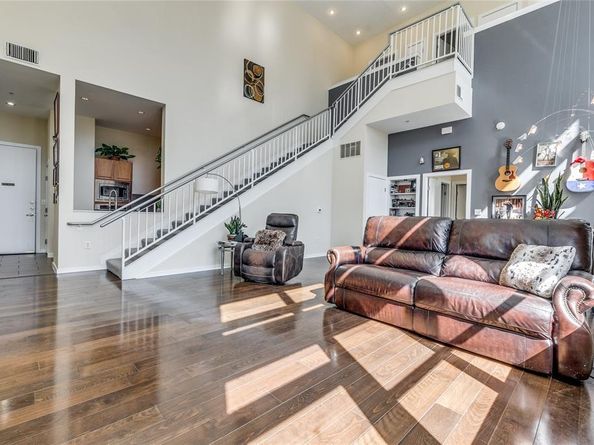2323 N Houston Street  710, Dallas Texas 75219