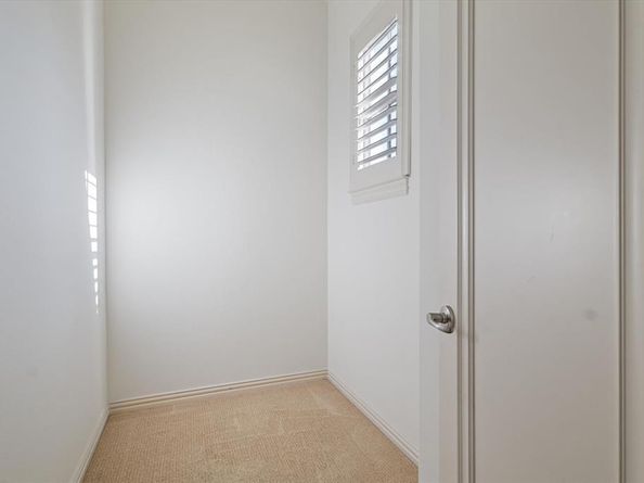 14739  Stanford Court , Addison Texas 75254