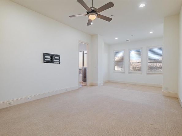 14739  Stanford Court , Addison Texas 75254