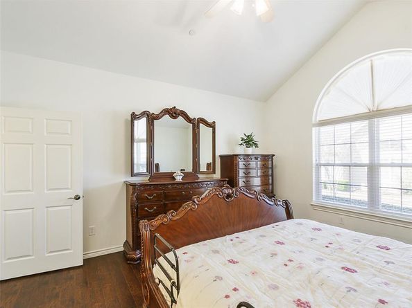 2601  Marsh Lane  124, Plano Texas 75093