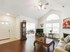 2601  Marsh Lane  124, Plano Texas 75093