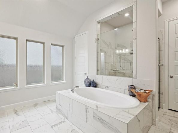 2193  Cloverfern Way , Haslet Texas 76052