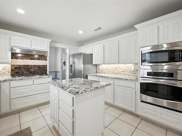 7605  Ramble Wood Trail , Fort Worth Texas 76132