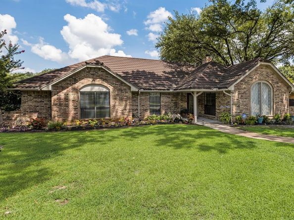 4609  Brentgate Drive , Arlington Texas 76017