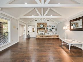 4609  Brentgate Drive , Arlington Texas 76017