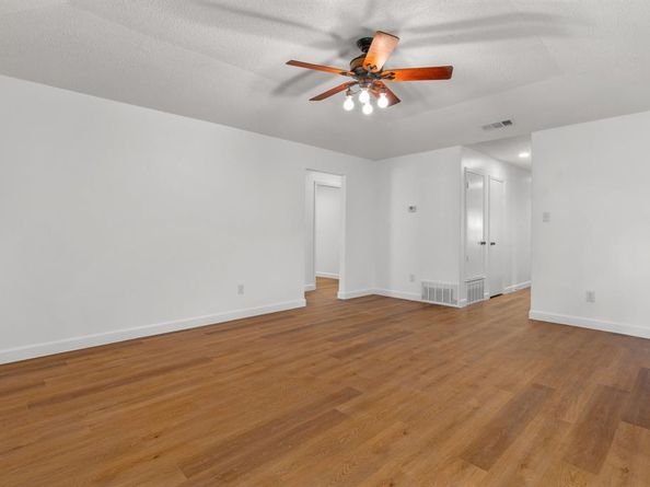 10105  Lone Eagle Drive , Fort Worth Texas 76108