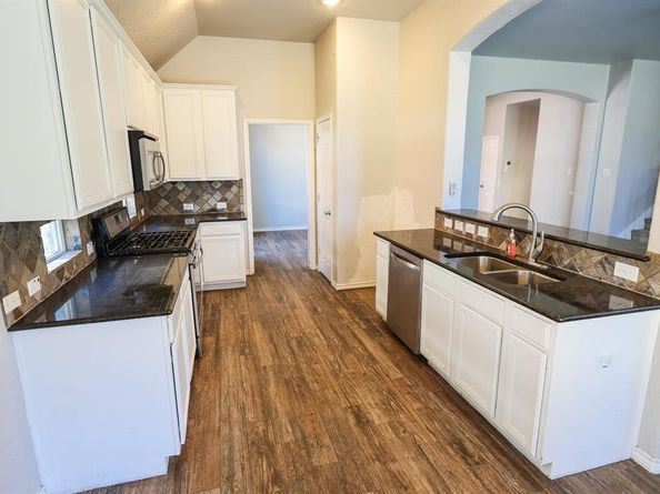 1420  PHEASANT RUN Trail  1, Fort Worth Texas 76131