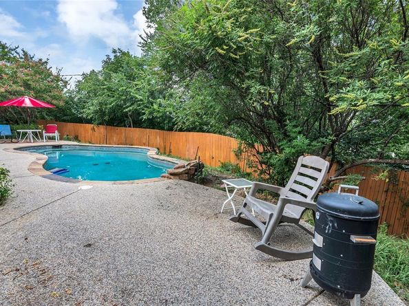 5813  Biscayne Court , Haltom City Texas 76117