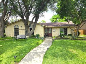 1417  Dogwood Trail , Lewisville Texas 75067