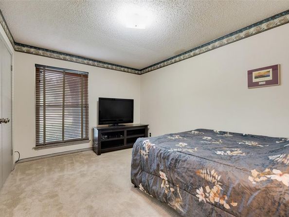 1417  Dogwood Trail , Lewisville Texas 75067