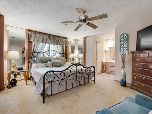 1417  Dogwood Trail , Lewisville Texas 75067