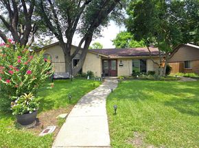 1417  Dogwood Trail , Lewisville Texas 75067