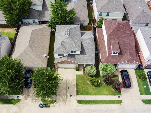 222  Cliff Heights Circle , Dallas Texas 75241