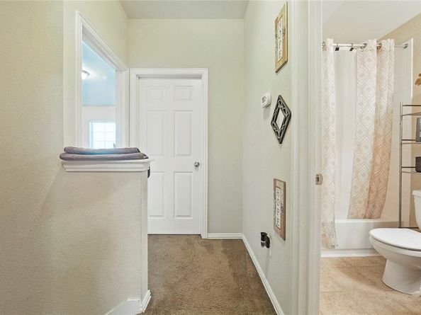 222  Cliff Heights Circle , Dallas Texas 75241