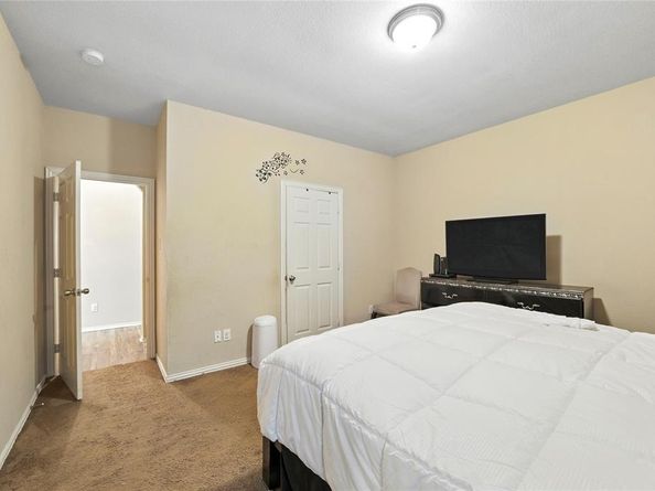 222  Cliff Heights Circle , Dallas Texas 75241
