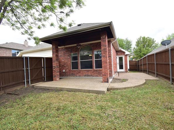 1110  Red Hawk Drive , Frisco Texas 75033