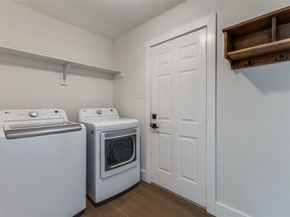 233  Woodcrest Drive , Richardson Texas 75080