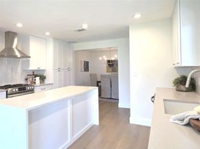 233  Woodcrest Drive , Richardson Texas 75080