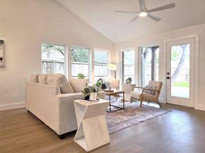 233  Woodcrest Drive , Richardson Texas 75080