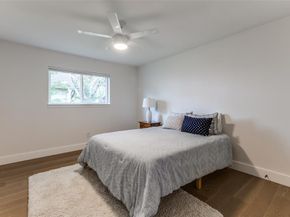 233  Woodcrest Drive , Richardson Texas 75080