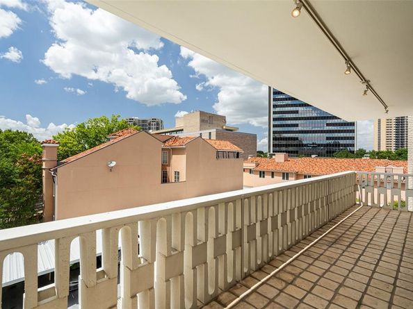 3701  Turtle Creek Boulevard  5K, Dallas Texas 75219