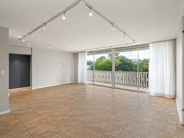 3701  Turtle Creek Boulevard  5K, Dallas Texas 75219