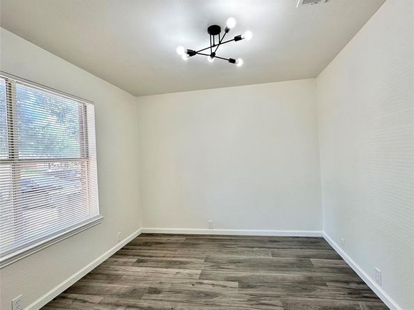 1957  Earnhardt Way , Dallas Texas 75217