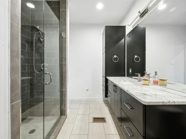 1916  Wickmere Mews , Dallas Texas 75208