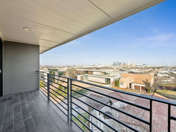1916  Wickmere Mews , Dallas Texas 75208