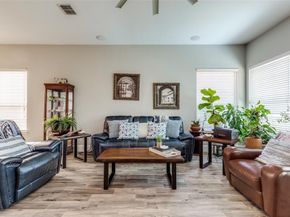 512  Maverick Drive , Lake Dallas Texas 75065