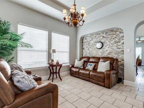 512  Maverick Drive , Lake Dallas Texas 75065