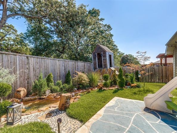 512  Maverick Drive , Lake Dallas Texas 75065