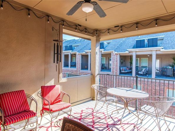 4237  Riverview Drive , Carrollton Texas 75010