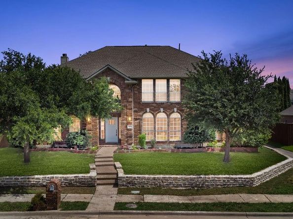 7505  Larchmont Drive , Dallas Texas 75252