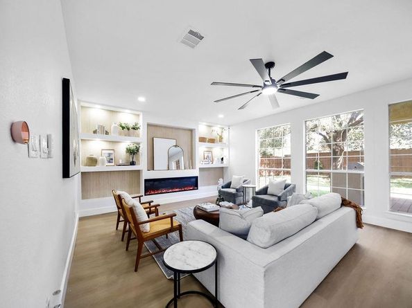 7505  Larchmont Drive , Dallas Texas 75252