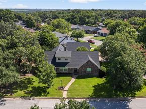 921  Blue Lake Drive , Fort Worth Texas 76103