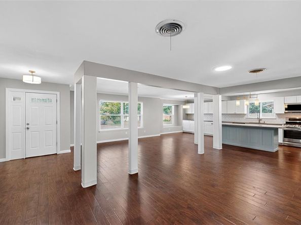 921  Blue Lake Drive , Fort Worth Texas 76103