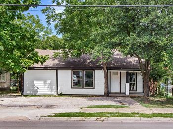 1206 S Edgefield Avenue 