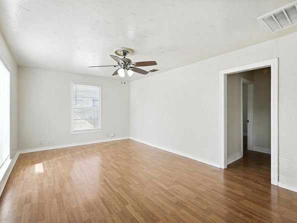 3114  Chilton Street , Fort Worth Texas 76112